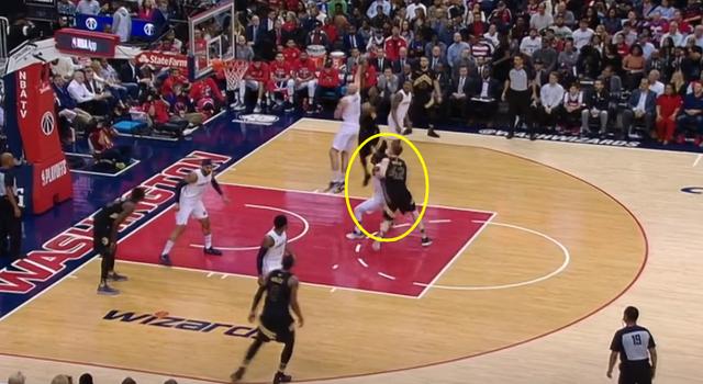  门兴格拉德巴赫主场失利暴露防守漏洞